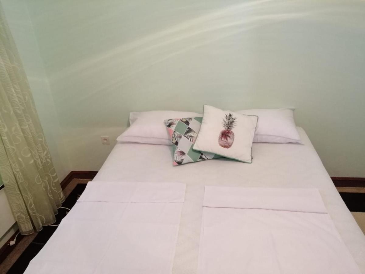 Apartment Gordan Trogir Eksteriør bilde