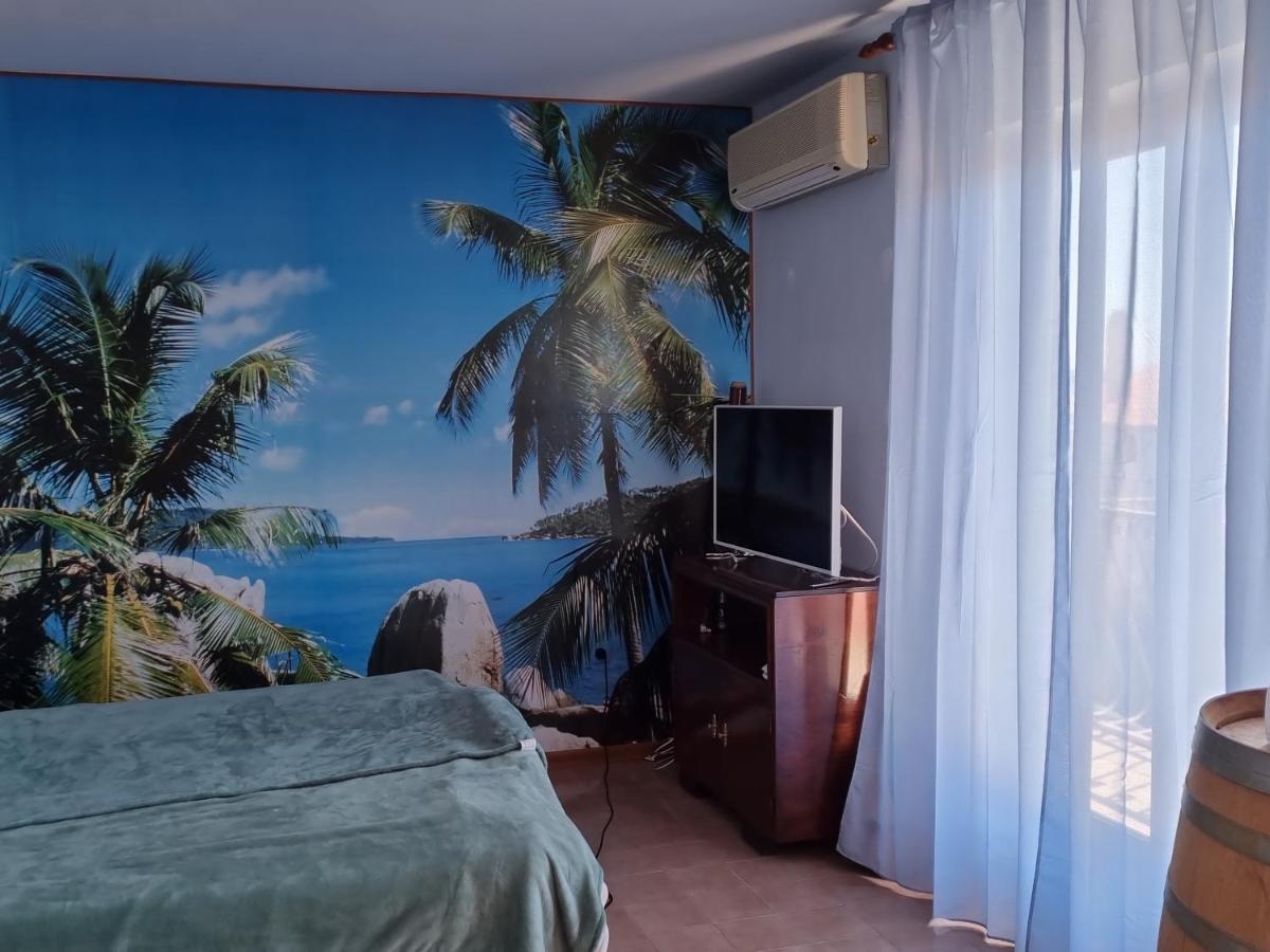 Apartment Gordan Trogir Eksteriør bilde